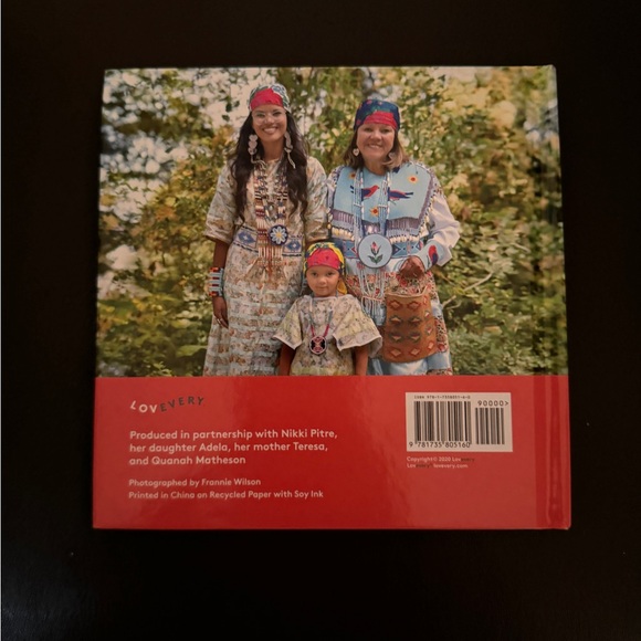 Lovevery - Kids Montessori Board Book - ADELA COMES HOME - Picture 2 of 3